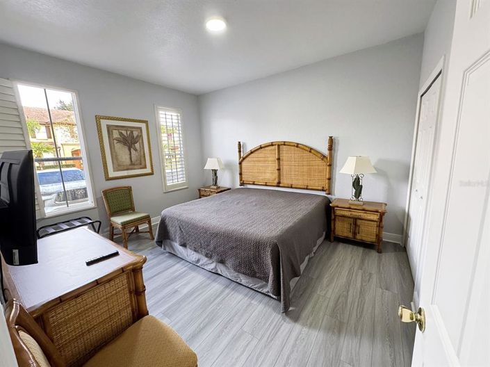 Image No.3-4 Bed Townhouse for sale