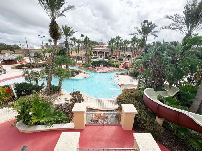 Image No.32-4 Bed Townhouse for sale