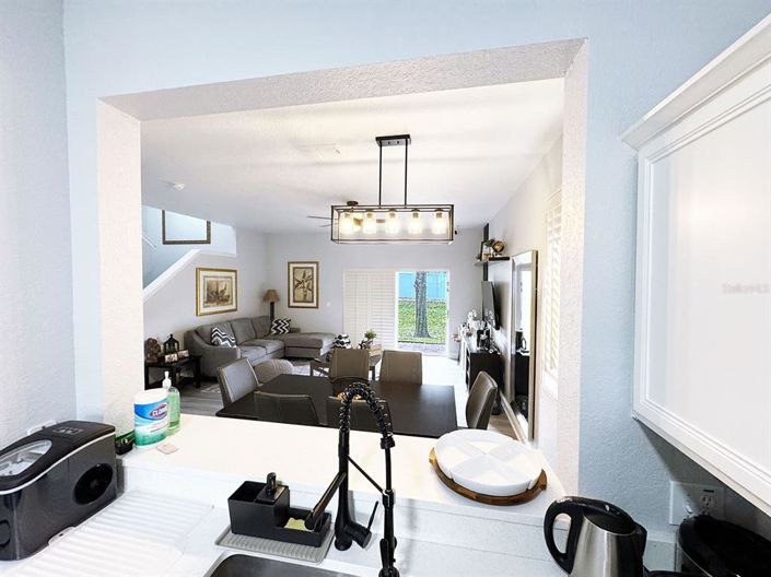 Image No.7-4 Bed Townhouse for sale