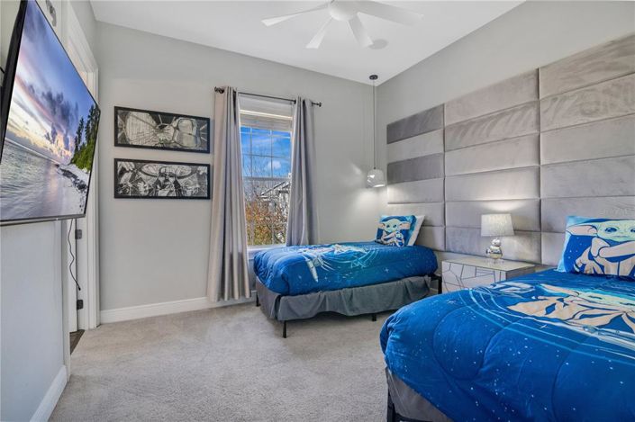 Image No.73-6 Bed Property for sale