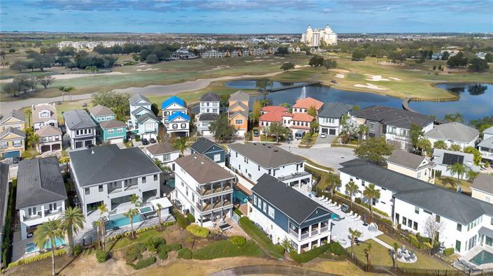 Image No.86-6 Bed Property for sale