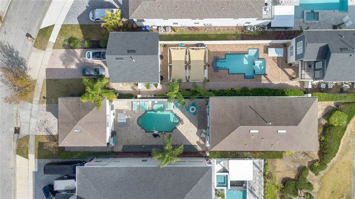 Image No.89-6 Bed Property for sale