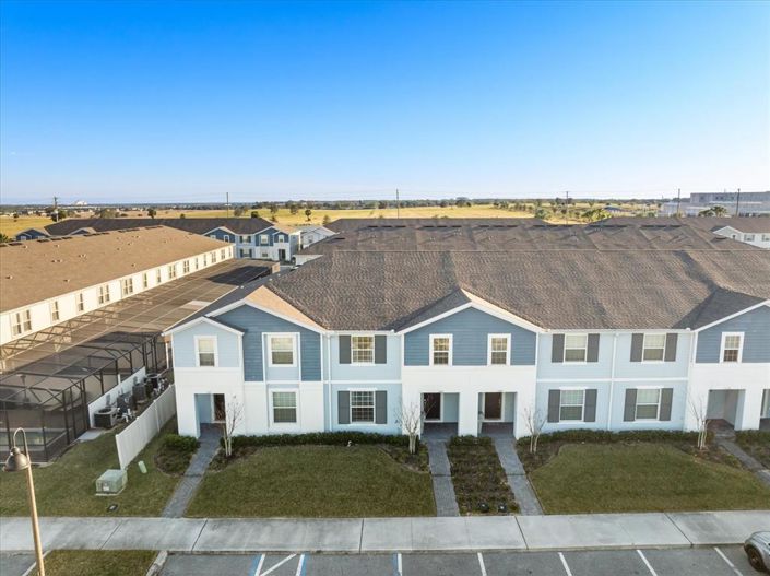 Image No.36-5 Bed Townhouse for sale