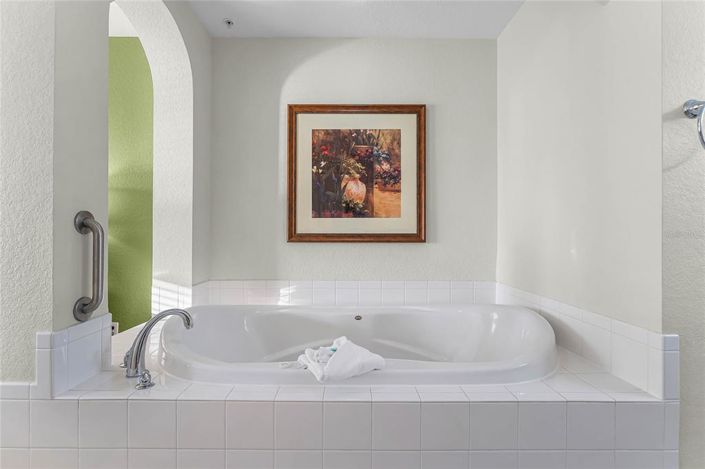 Image No.21-3 Bed Property for sale