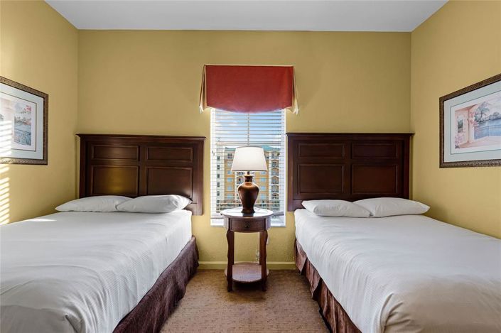 Image No.28-3 Bed Property for sale