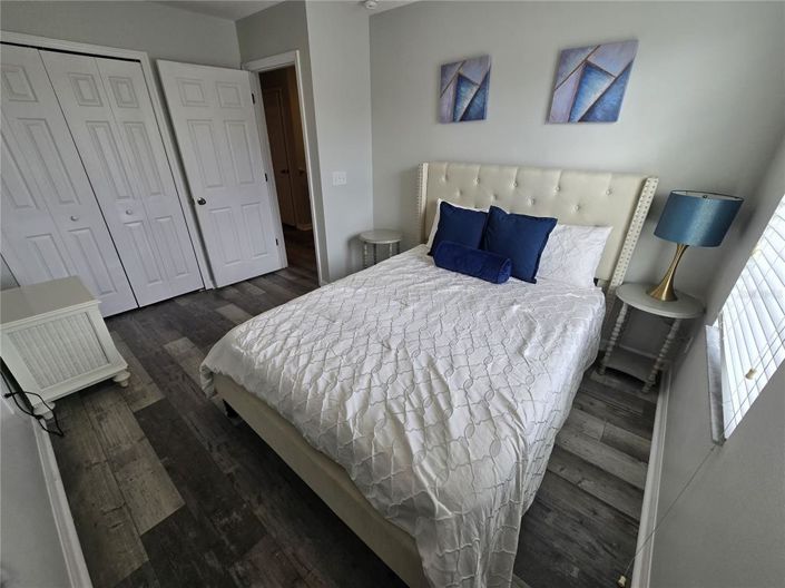 Image No.29-4 Bed Townhouse for sale