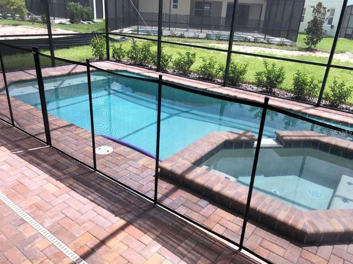 Image No.21-6 Bed Property for sale