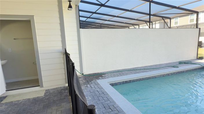 Image No.13-5 Bed Townhouse for sale