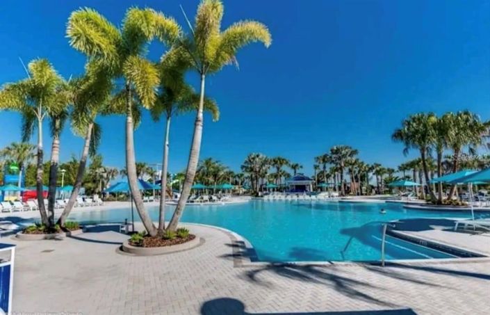 Image No.37-5 Bed Townhouse for sale