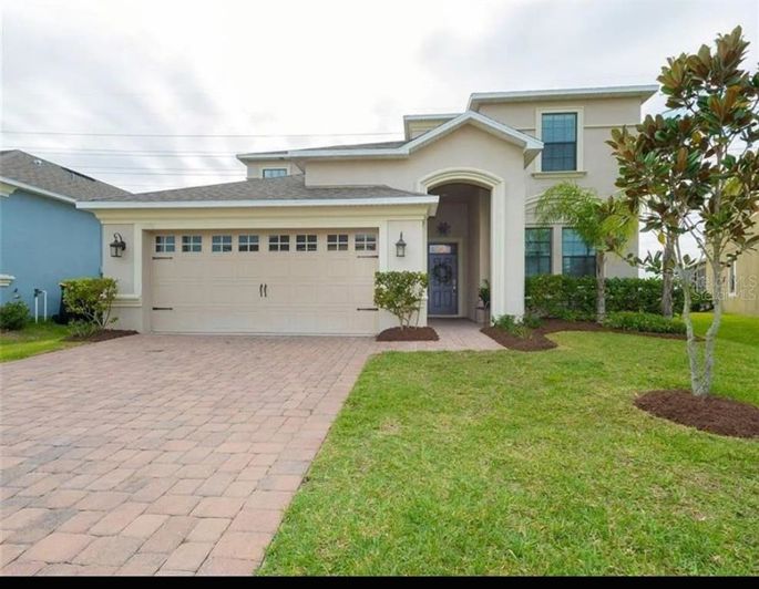 Image No.1-6 Bed Property for sale