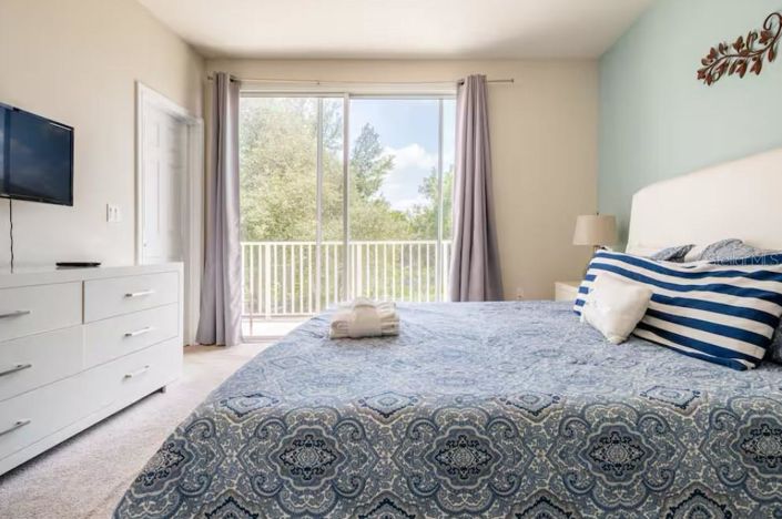 Image No.18-3 Bed Townhouse for sale