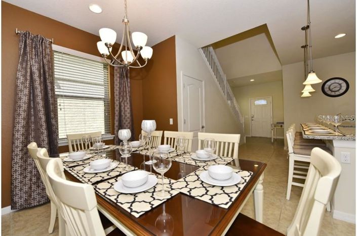 Image No.7-7 Bed Property for sale