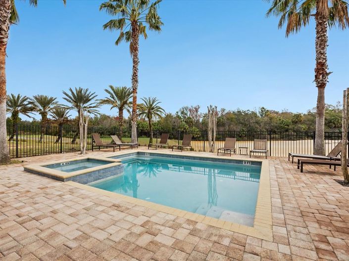 Image No.45-5 Bed Property for sale