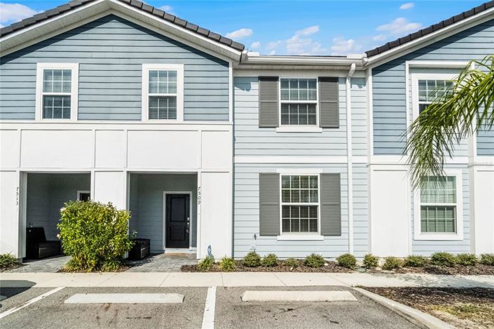 Image No.1-5 Bed Townhouse for sale
