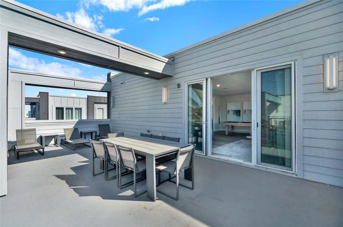 Image No.20-4 Bed Property for sale