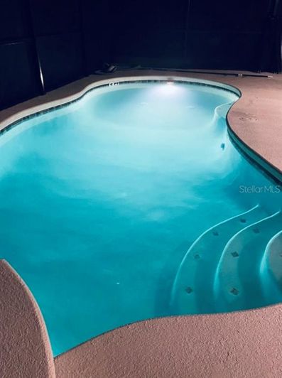 Image No.7-8 Bed Property for sale