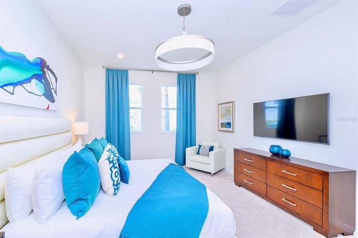 Image No.23-12 Bed Property for sale