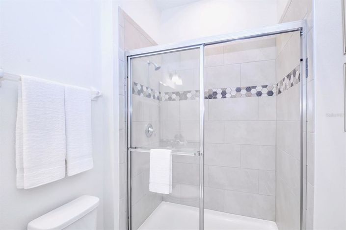 Image No.38-12 Bed Property for sale