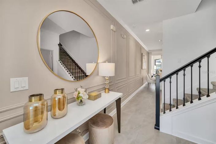 Image No.2-4 Bed Townhouse for sale