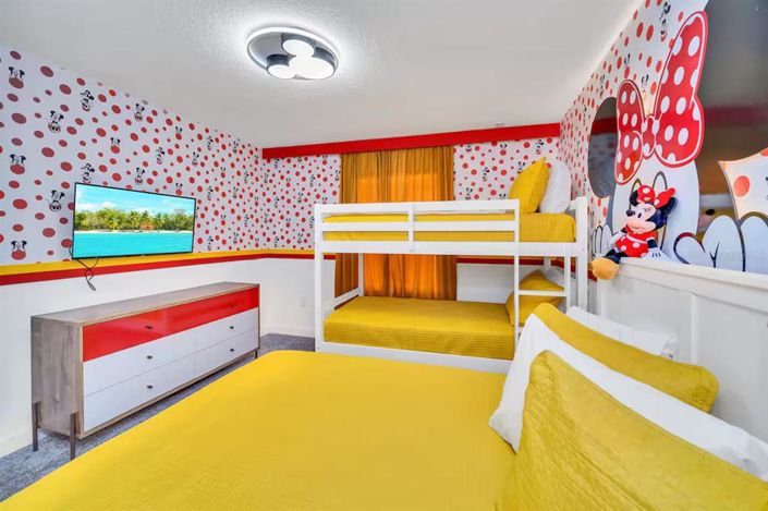 Image No.22-4 Bed Townhouse for sale