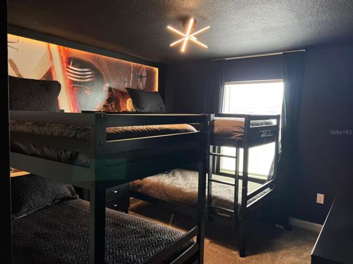 Image No.23-4 Bed Townhouse for sale