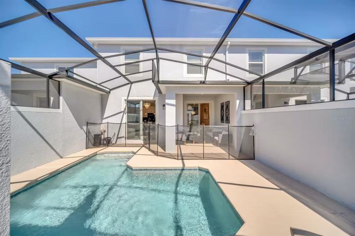 Image No.33-4 Bed Townhouse for sale