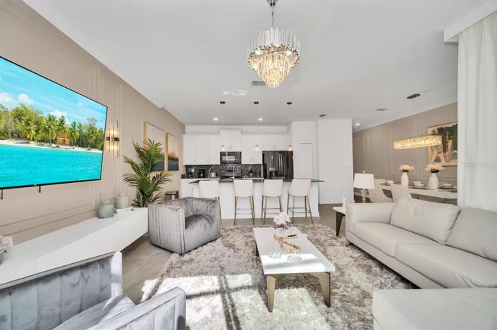 Image No.4-4 Bed Townhouse for sale