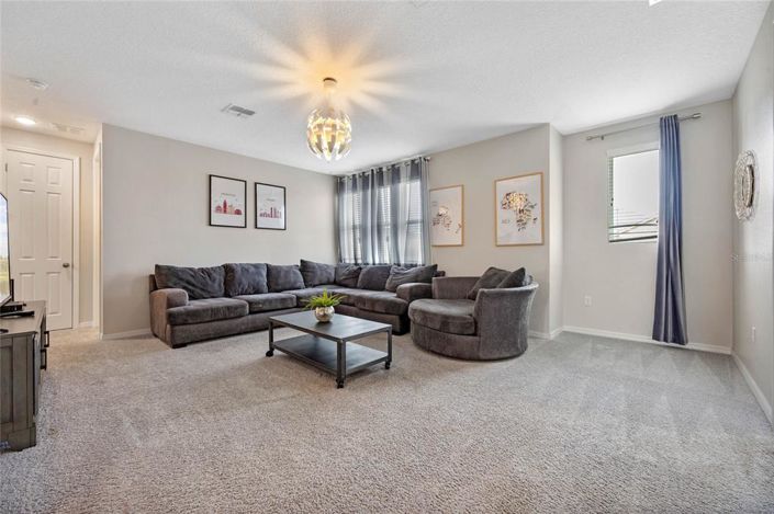 Image No.24-7 Bed Property for sale