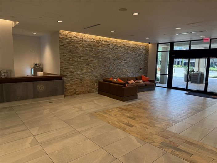 Image No.10-Propriété de 2 chambres à vendre à Winter Garden