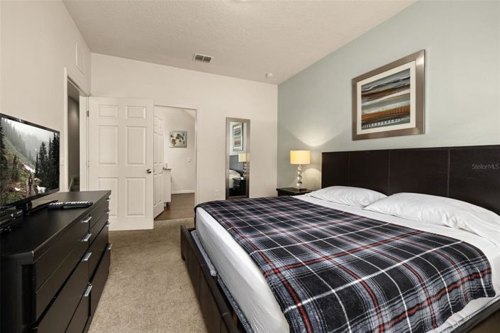 Image No.19-3 Bed Townhouse for sale