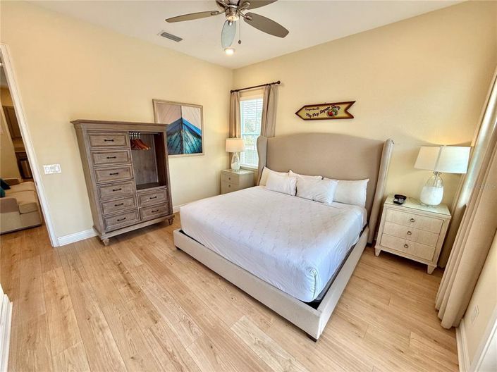 Image No.12-4 Bed Property for sale