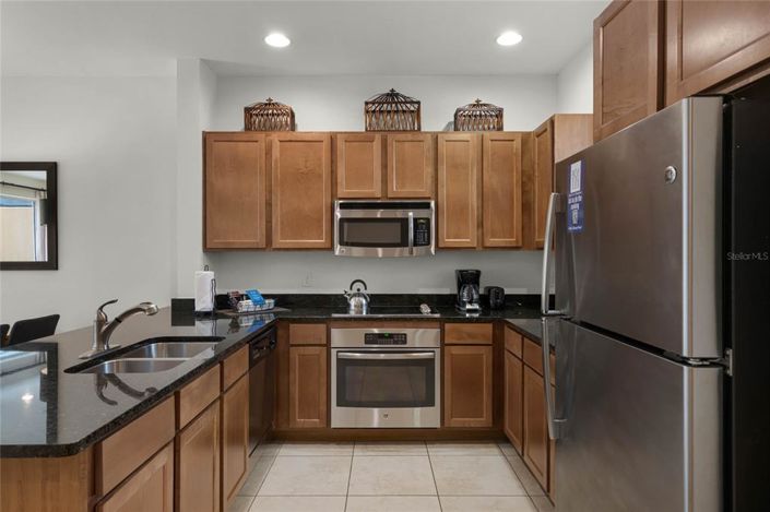 Image No.13-2 Bed Townhouse for sale