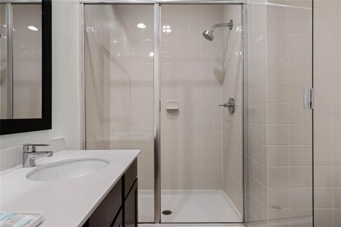 Image No.19-2 Bed Townhouse for sale