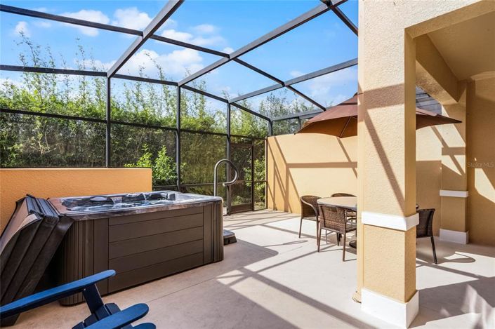 Image No.26-2 Bed Townhouse for sale