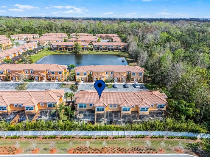 Image No.37-2 Bed Townhouse for sale