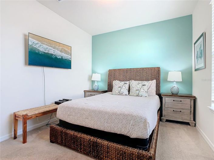 Image No.11-5 Bed Townhouse for sale