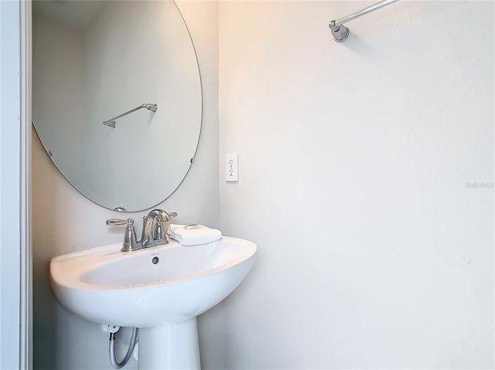 Image No.32-5 Bed Townhouse for sale