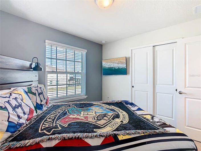 Image No.6-5 Bed Townhouse for sale