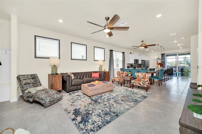 Image No.4-Propriété de 5 chambres à vendre à Davenport