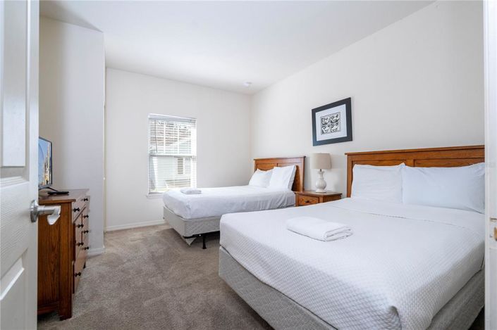 Image No.22-3 Bed Townhouse for sale