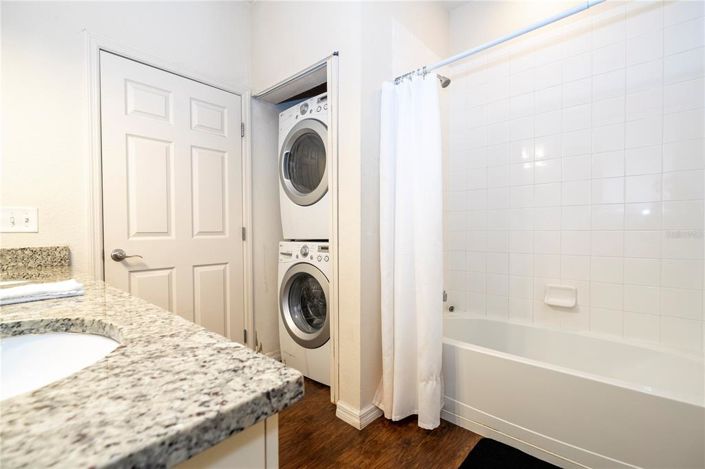 Image No.26-3 Bed Townhouse for sale