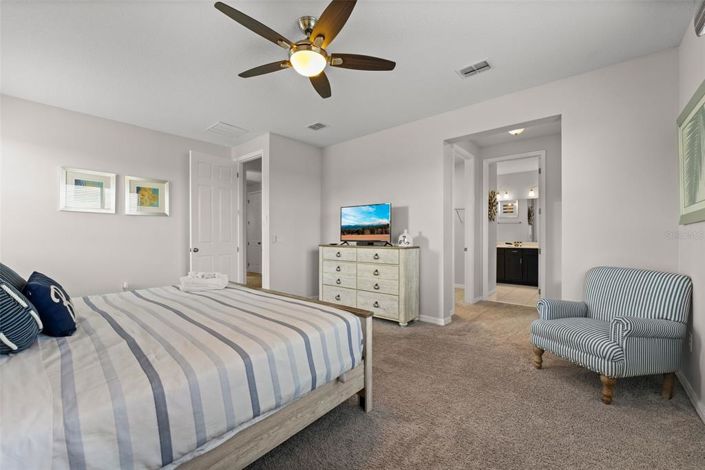 Image No.23-4 Bed Property for sale