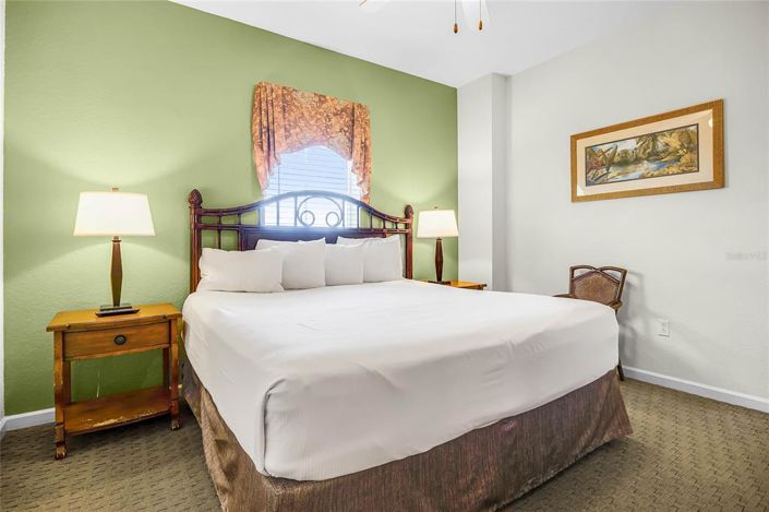 Image No.19-3 Bed Property for sale