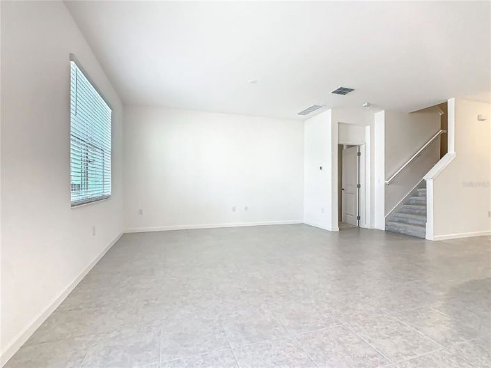 Image No.24-8 Bed Property for sale