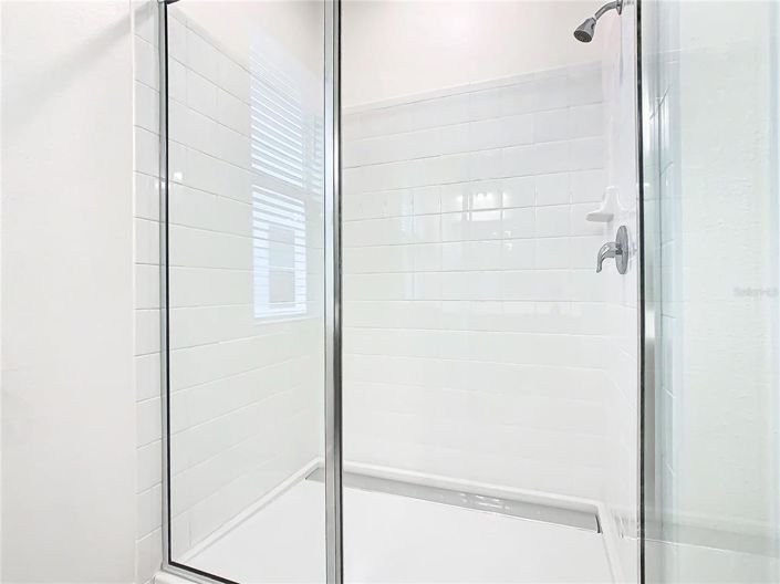 Image No.55-8 Bed Property for sale