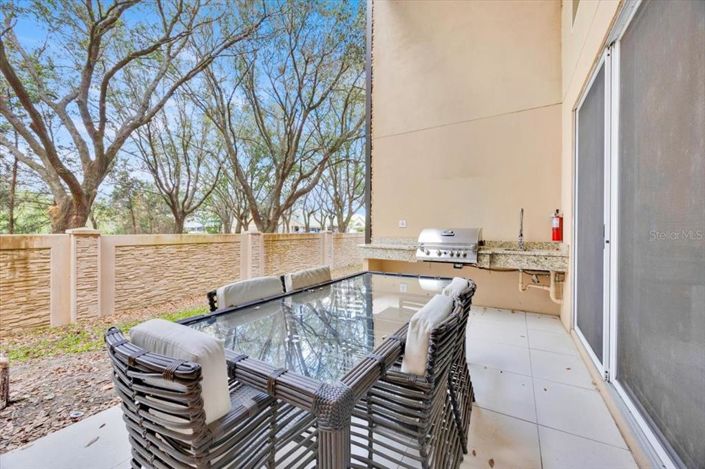 Image No.13-3 Bed Townhouse for sale