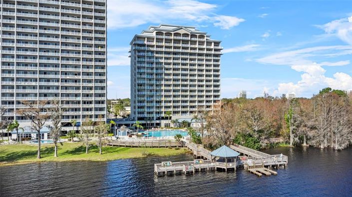 Image No.35-2 Bed Property for sale