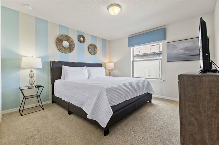 Image No.38-6 Bed Property for sale