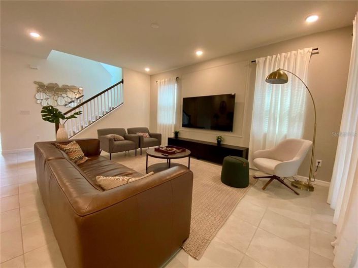 Image No.4-Propriété de 6 chambres à vendre à Kissimmee