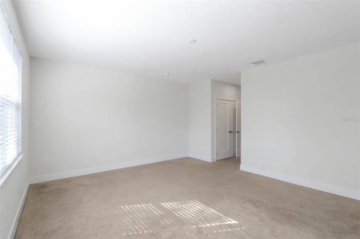 Image No.21-Propriété de 3 chambres à vendre à Clermont